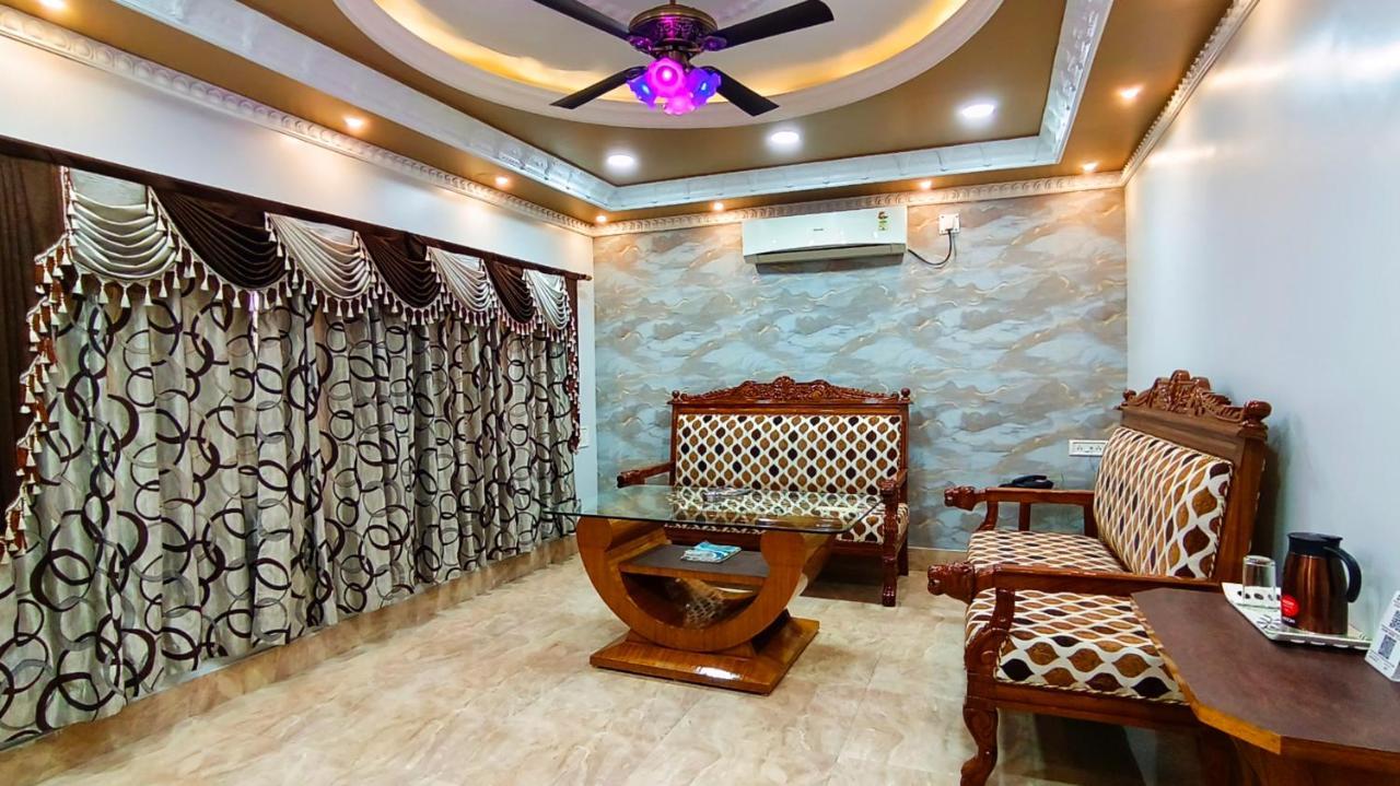 Hotel Samrat Baharampur Екстер'єр фото